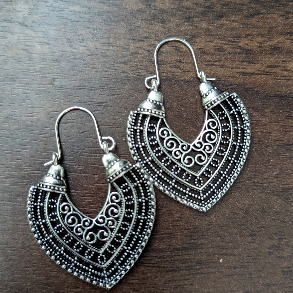 Silver Spade Earrings